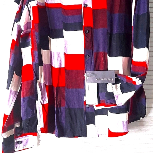 Shirt - Picture 2 of 4